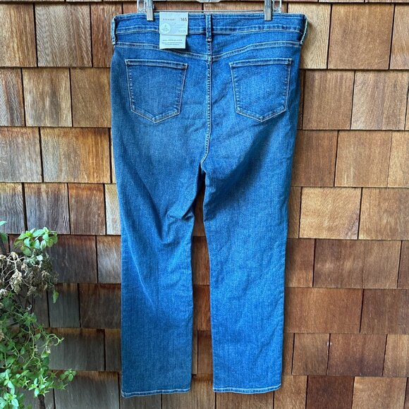 NWT NYDJ Blue Premium Denim Marilyn Straight Leg Jeans in Women's 16 - Picture 6 of 11